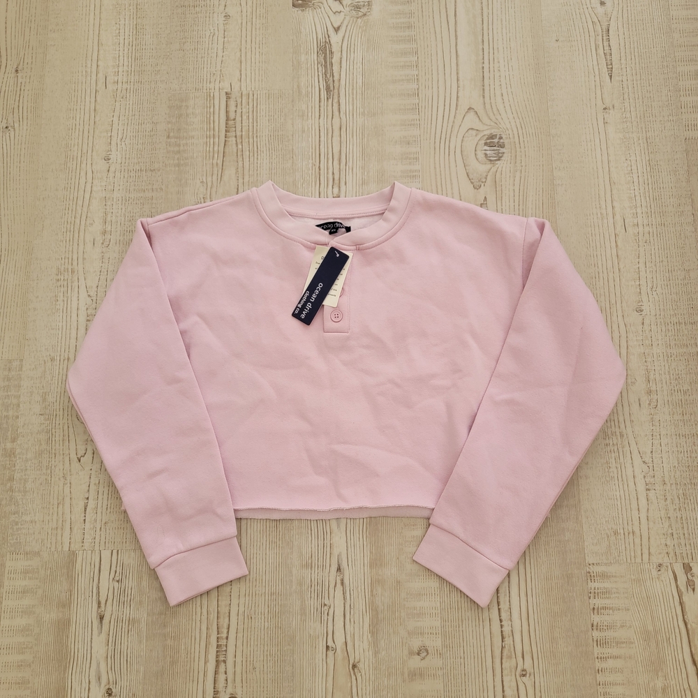 NWT Ocean Drive Soft Modern Light Pink Buttoned Sweater Crop Top XS Athleisure